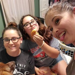 Meet your Posher, Casey